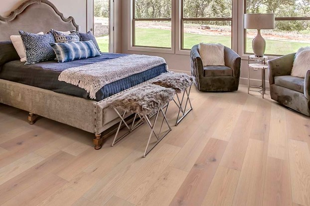 Bedroom hardwood floor | Specialty Flooring