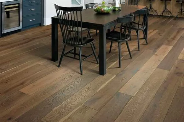 Harwood-flooring